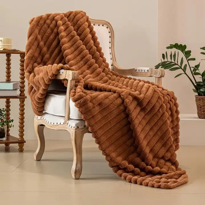 CuddleCloud Plush Throw Blanket