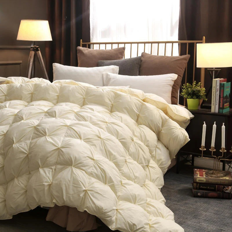 Celestial Loft - 100 % White Goose Down Duvet