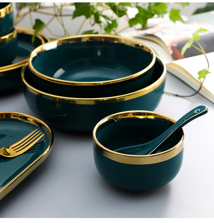 Green Luxurious Porcelain Dinnerware Set