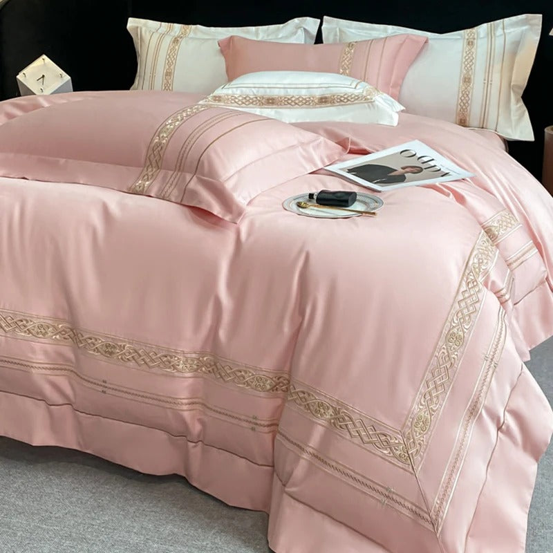 Golden Elegance Egyptian Duvet Cover (Embroidery Hotel Style)